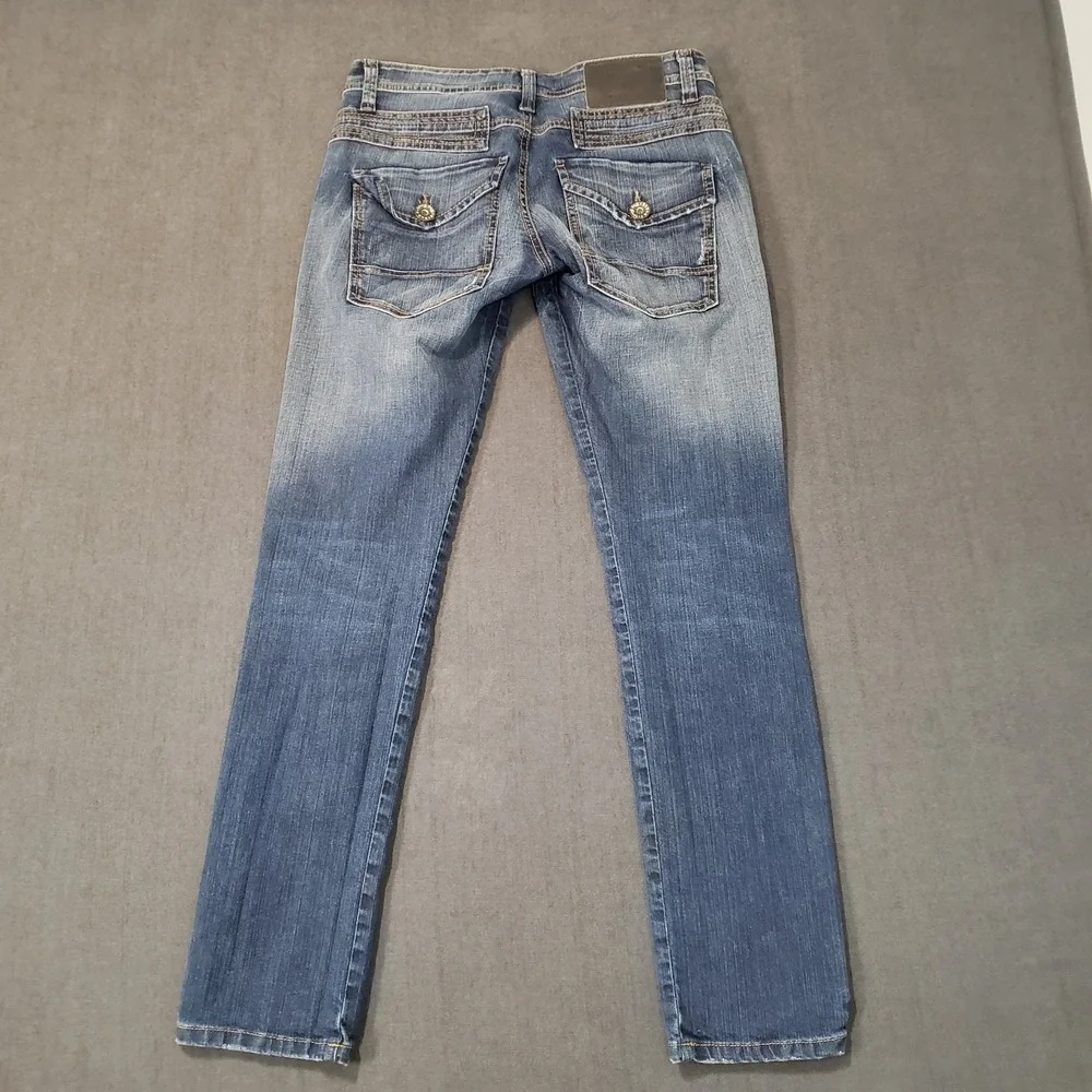 Sisley good used